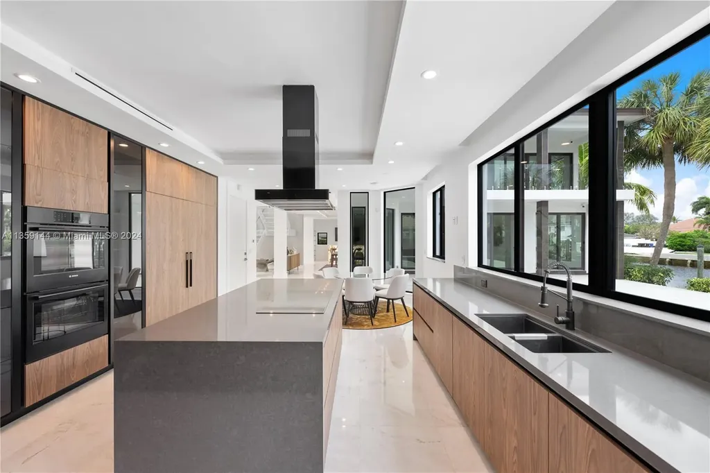 3201 NE 58th Street Fort Lauderdale FL 33308