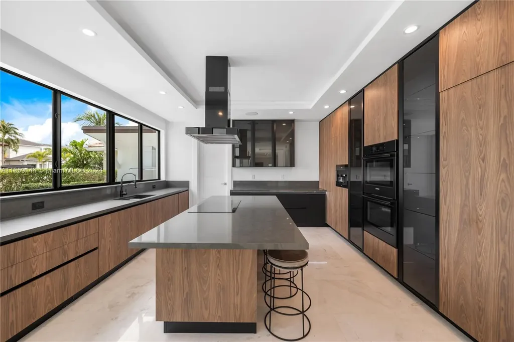 3201 NE 58th Street Fort Lauderdale FL 33308