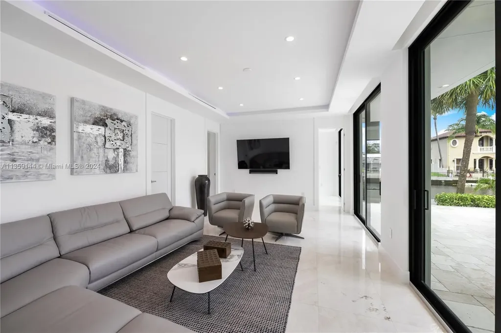 3201 NE 58th Street Fort Lauderdale FL 33308