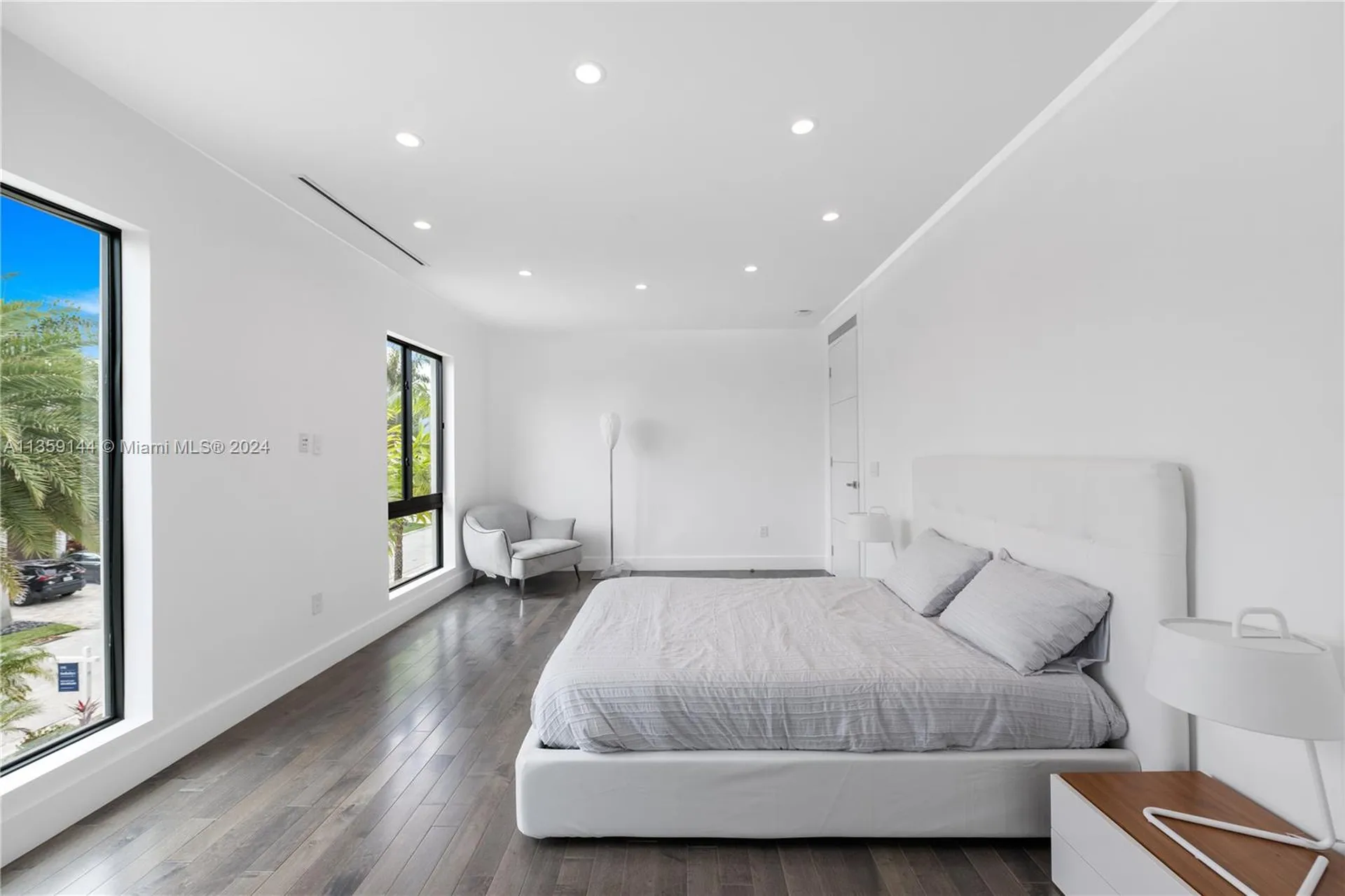 3201 NE 58th Street Fort Lauderdale FL 33308