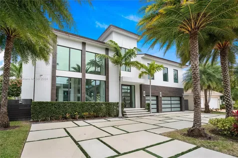 3201 NE 58th Street Fort Lauderdale FL 33308