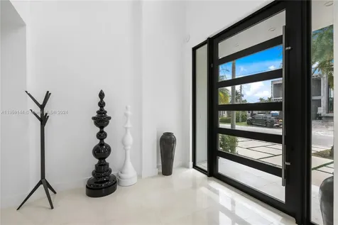 3201 NE 58th Street Fort Lauderdale FL 33308