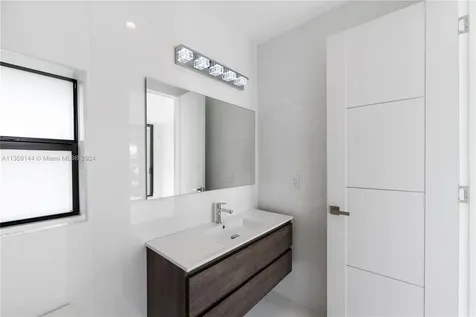 3201 NE 58th Street Fort Lauderdale FL 33308