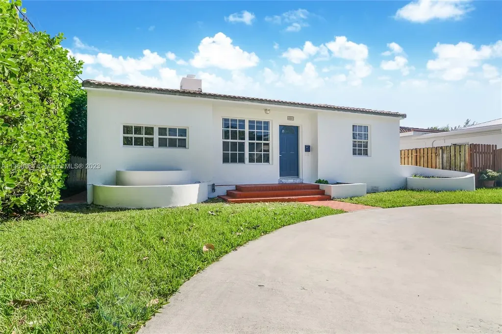 8851 Emerson Avenue Surfside FL 33154