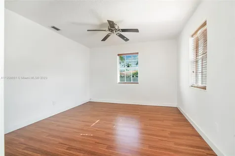 8851 Emerson Avenue Surfside FL 33154