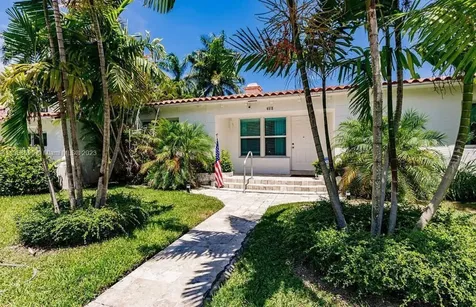 4515 Alton Road Miami Beach FL 33140