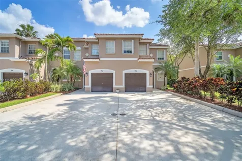 750 NW 132nd Avenue Plantation FL 33325
