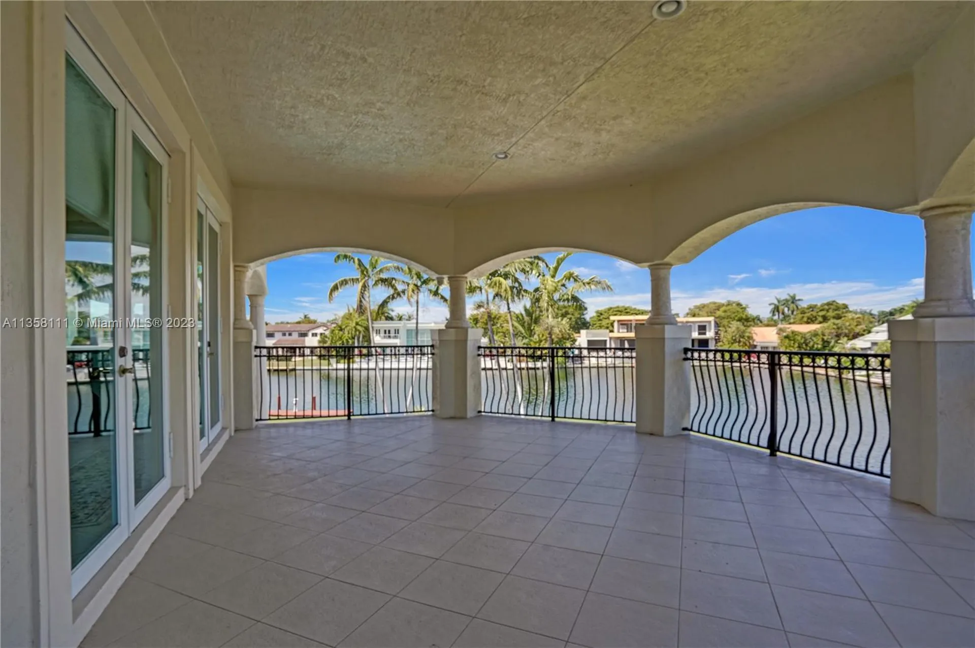 1130 Harbor Court Hollywood FL 33019