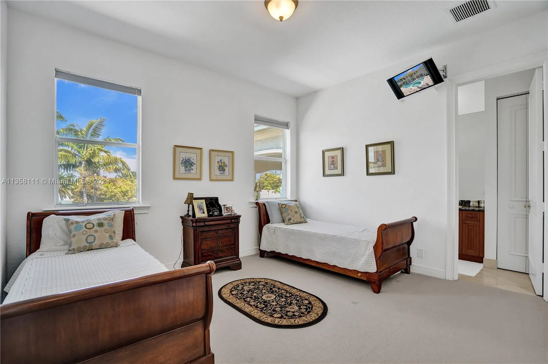 1130 Harbor Court Hollywood FL 33019