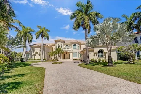 1130 Harbor Court Hollywood FL 33019