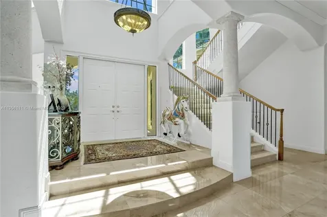 1130 Harbor Court Hollywood FL 33019