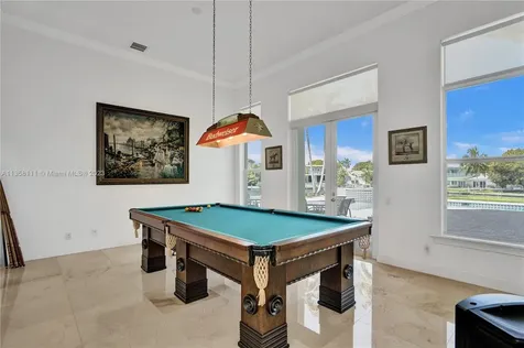 1130 Harbor Court Hollywood FL 33019