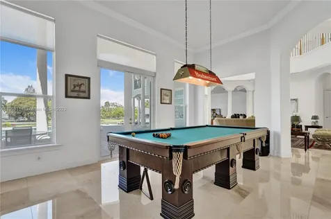 1130 Harbor Court Hollywood FL 33019