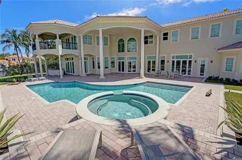 1130 Harbor Court Hollywood FL 33019