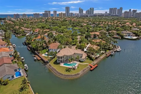 1130 Harbor Court Hollywood FL 33019