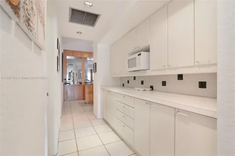 19390 NE 22nd Road North Miami Beach FL 33179