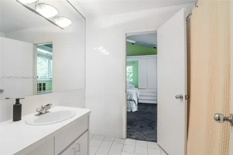 19390 NE 22nd Road North Miami Beach FL 33179