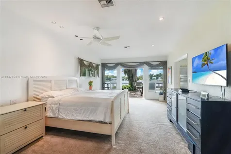 19390 NE 22nd Road North Miami Beach FL 33179