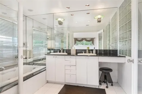 19390 NE 22nd Road North Miami Beach FL 33179