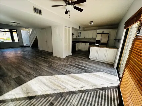 7813 SW 102nd Lane Miami FL 33156