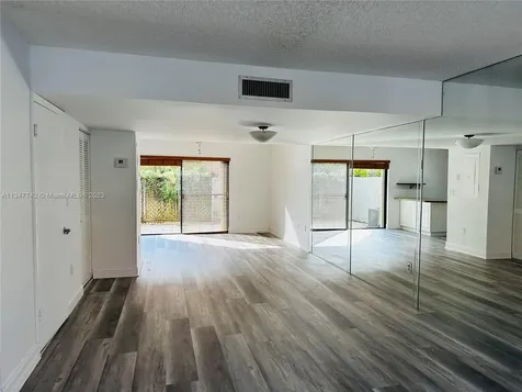7813 SW 102nd Lane Miami FL 33156