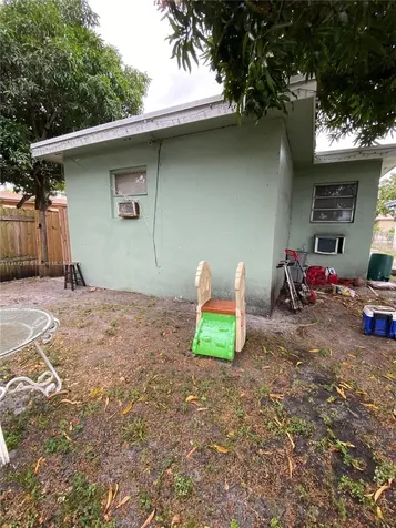 410 NW 5th Avenue Hallandale Beach FL 33009