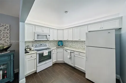 301 Pine Ridge Circle Green Acres FL 33463