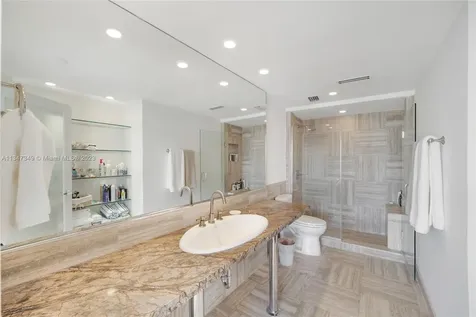 20 Island Avenue Miami Beach FL 33139