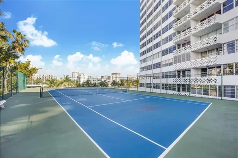 20 Island Avenue Miami Beach FL 33139