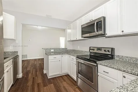 1801 N 59th Avenue Hollywood FL 33021