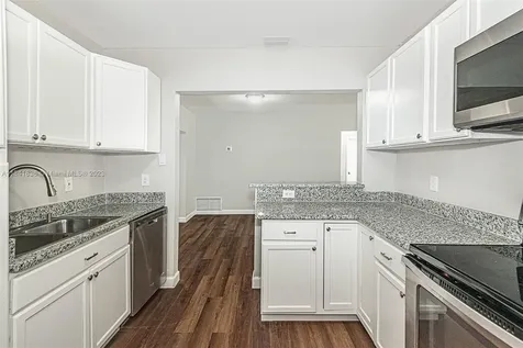 1801 N 59th Avenue Hollywood FL 33021