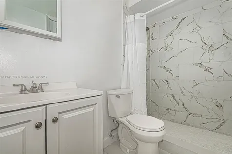 1801 N 59th Avenue Hollywood FL 33021