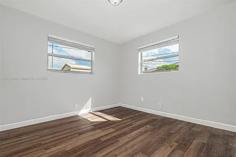 1801 N 59th Avenue Hollywood FL 33021