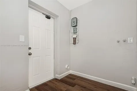 1801 N 59th Avenue Hollywood FL 33021