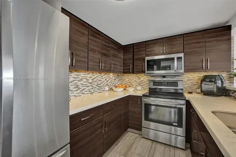10000 W Bay Harbor Drive Bay Harbor Islands FL 33154