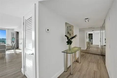 10000 W Bay Harbor Drive Bay Harbor Islands FL 33154