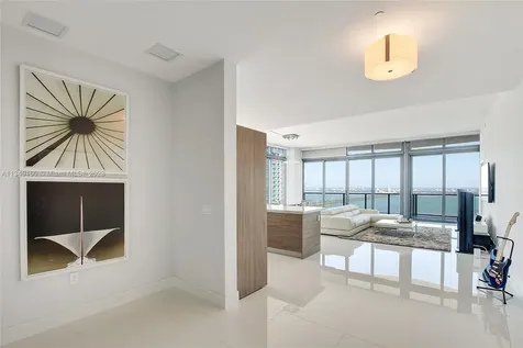 460 NE 28th Street Miami FL 33137
