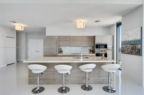 460 NE 28th Street Miami FL 33137