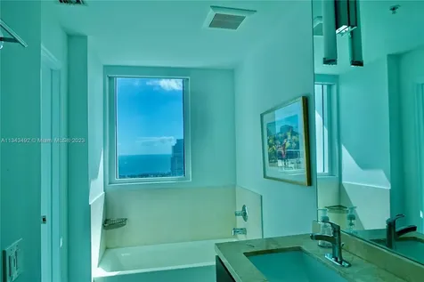 60 SW 13th Street Miami FL 33130