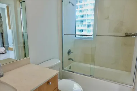 60 SW 13th Street Miami FL 33130