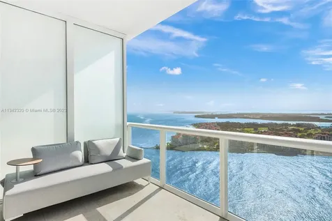 100 S Pointe Drive Miami Beach FL 33139