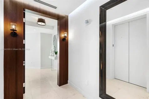 100 S Pointe Drive Miami Beach FL 33139