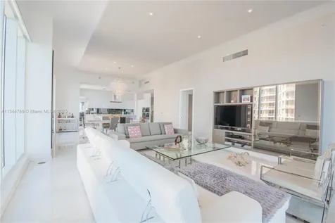 900 Brickell Key Boulevard Miami FL 33131