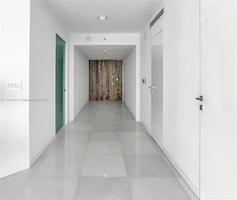 6365 Collins Avenue Miami Beach FL 33141