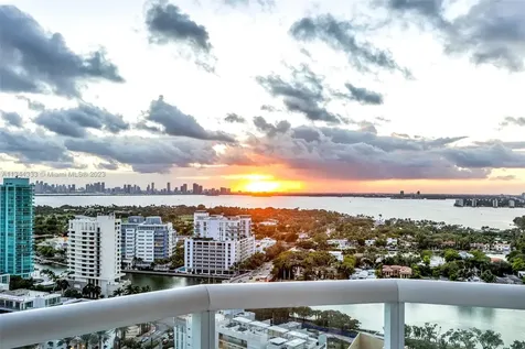 6365 Collins Avenue Miami Beach FL 33141
