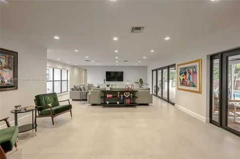 5000 Taylor Street Hollywood FL 33021