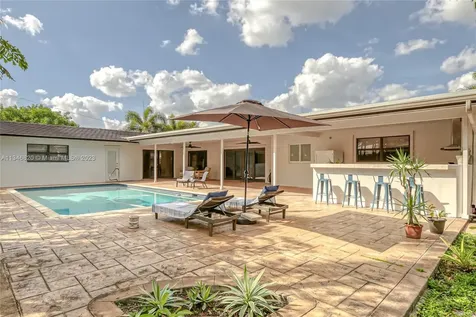 5000 Taylor Street Hollywood FL 33021