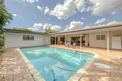 5000 Taylor Street Hollywood FL 33021