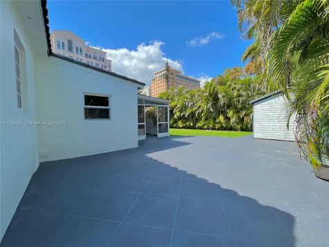 3681 SW 21st Street Miami FL 33145