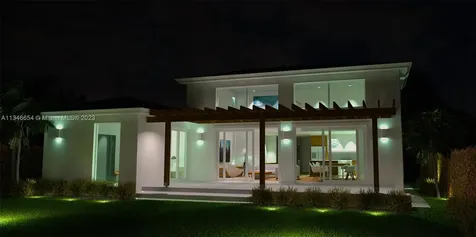 3681 SW 21st Street Miami FL 33145